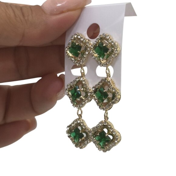NEW Gold Filled Emerald Green Rinestones & Gold Square Drop Earrings - Picture 3 of 6